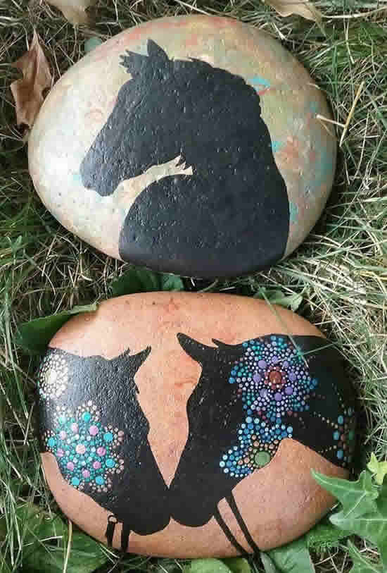 Lindas Pedras Decoradas para Jardim