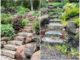 Escadas de jardim com pedras