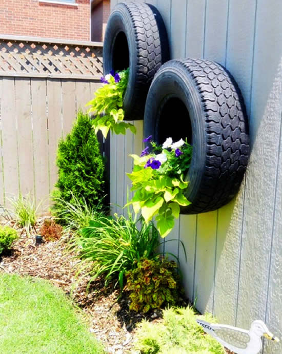 Decoração com pneus para jardim